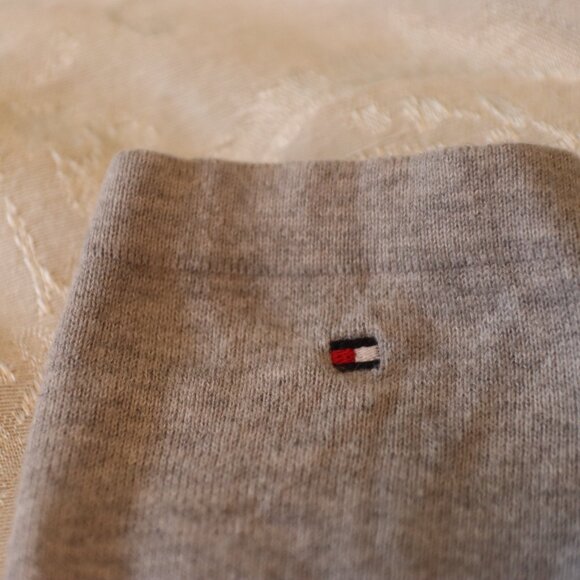 Tommy Hilfiger Womens V-Neck Argyle Sweater Sparkle Preppy Size Medium - Picture 3 of 15